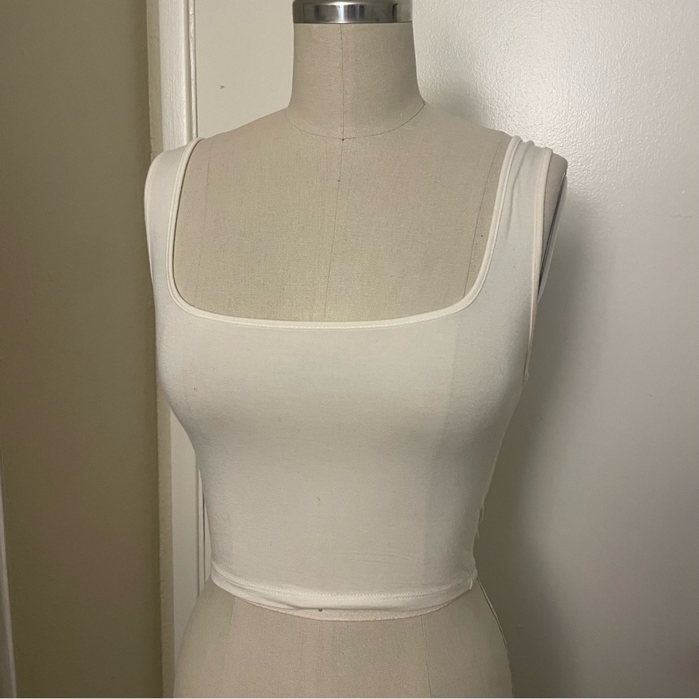 XS white square neck crop tank top